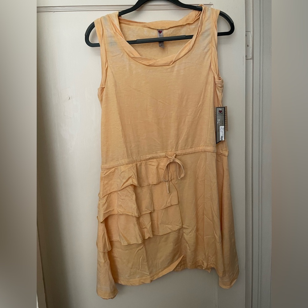 Luv 4 Anouka: Burnout Jersey Uneven Hem (Sunset Gold)